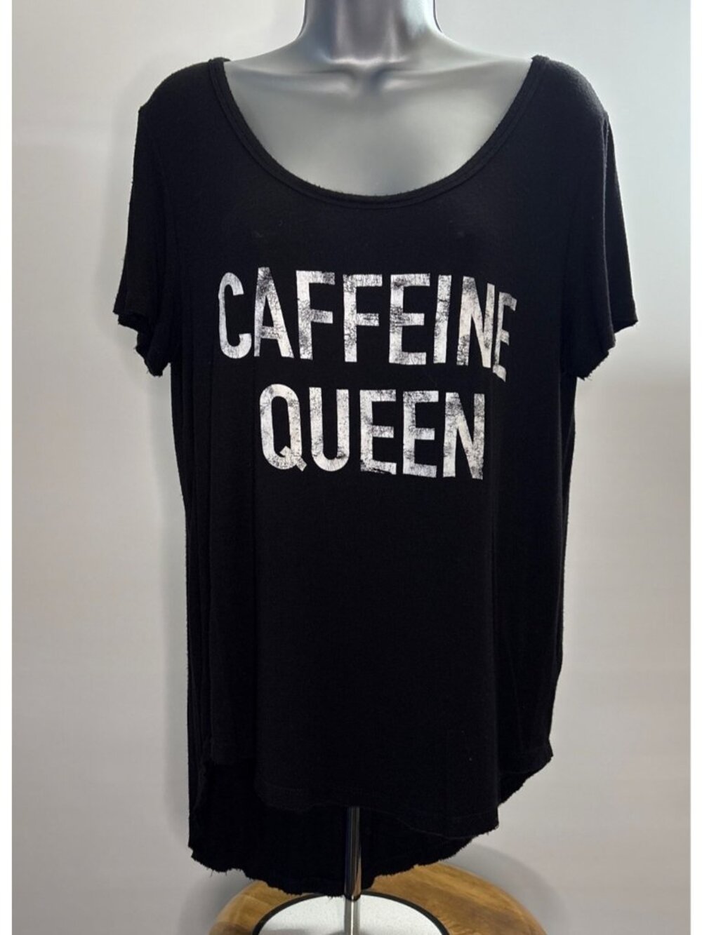 Knit Riot Caffeine Queen Coffee Lover Distressed Women's Black Scoop Neck Tee - Picture 2 of 8